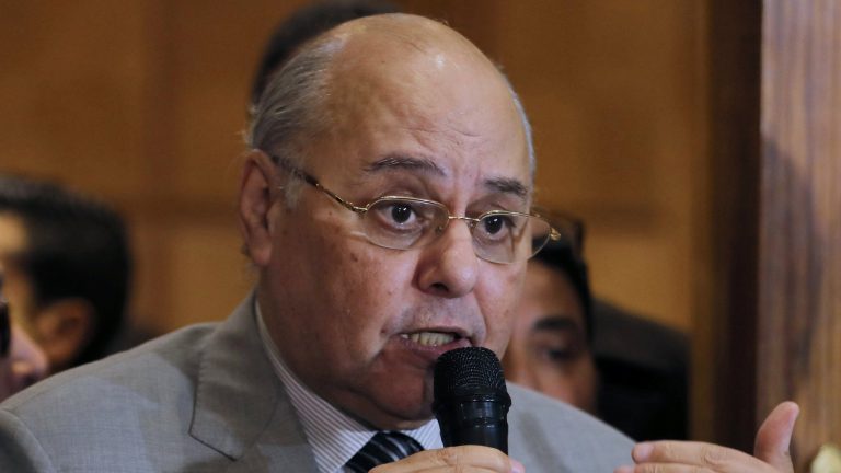 موسى مصطفى موسى: لا ندعي الوطنية وأبي كان زعيما
