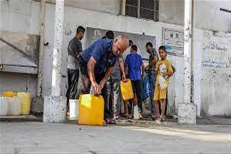 منسق الأمم المتحدة: انتشار الأمراض المنقولة عبر المياه يهدد سكان قطاع غزة