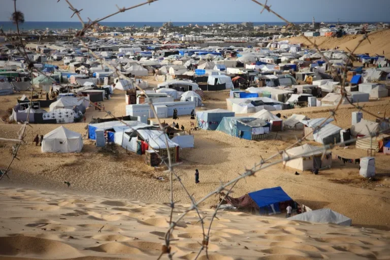 موقع فرنسي: الجيش الإسرائيلي يستعد لهجوم محتمل على مدينة رفح في قطاع غزة