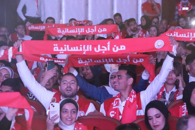 الهلال الأحمر المصري مسؤول عن تقديم المساعدات والتنسيق مع نظيره الفلسطيني