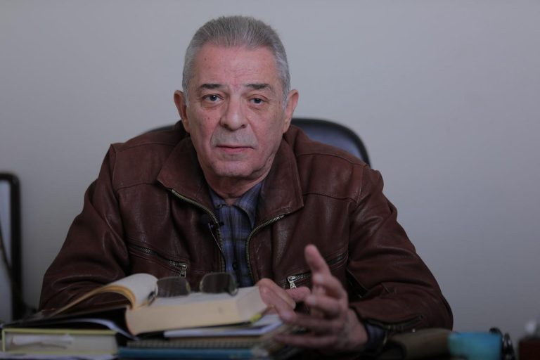 الفنان محمود حميدة