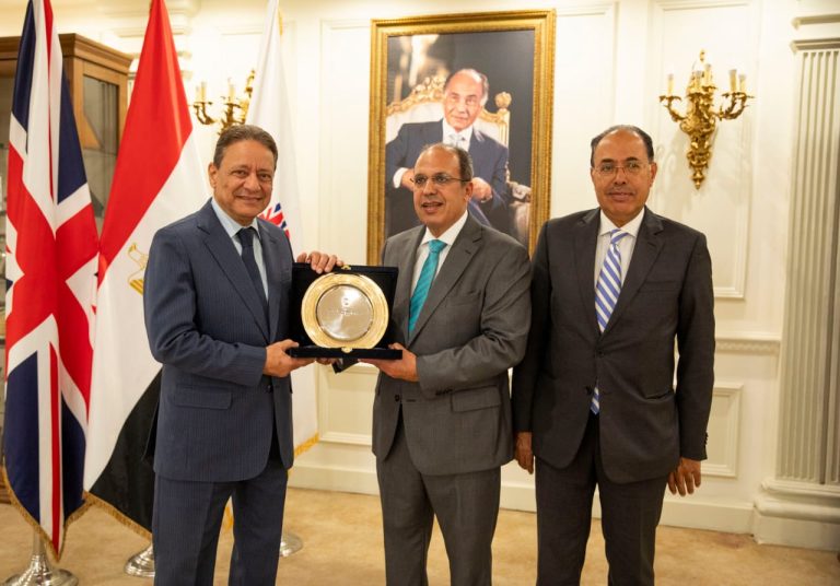 كرم جبر يفتتح المؤتمر الدولي السابع لكلية الإعلام بالجامعة البريطانية