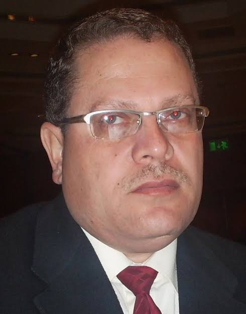 الدكتور ياسر عبيدو
