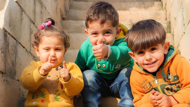 الأيتام.. إحصاءات مفزعة، وحاجة ضرورية إلى الدعم النفسي والمجتمعي