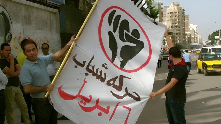 في حب الطرف الثالث