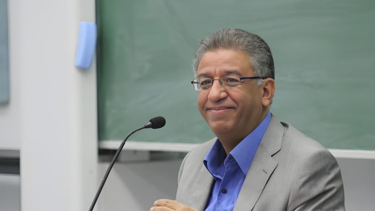 محمد سيف الدولة يكشف خبايا العلاقات المصرية الإسرائيلية