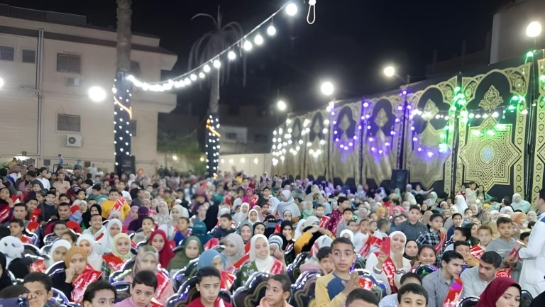 تكريم أكثر من 3000 حافظا للقرآن بقرية قرنفيل بالقليوبية