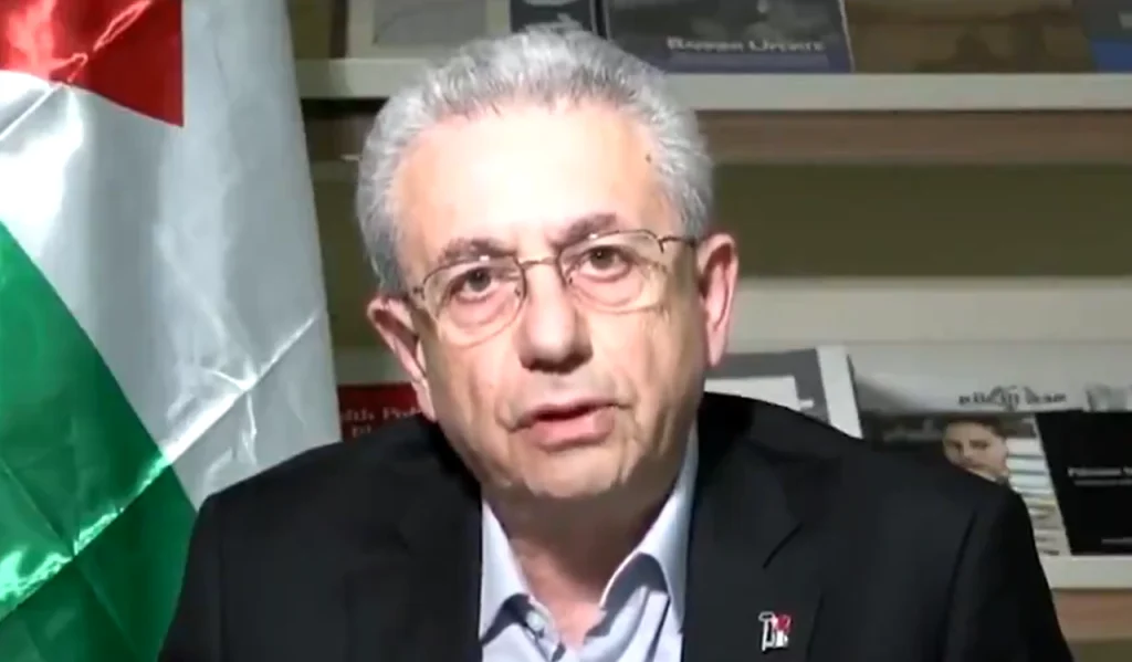 البرغوثي ينتقد رئيس جامعة كولومبيا لخيانتها التراث العربي ودعمه للعدوان الإسرائيلي