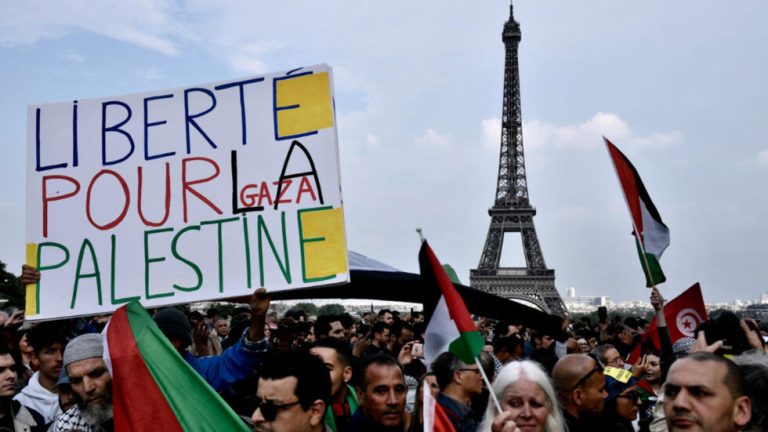 فرنسا تقدم اعترافا مشروطا بالدولة الفلسطينية لتحفيز الإصلاحات