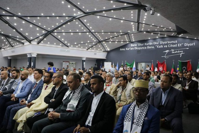 اختتام فعاليات النسخة الرابعة من “المؤتمر الشبابي الدولي الرابع لنصرة القدس وفلسطين”، الذي حمل شعار: شباب الأمة. طوفان الأقصى
