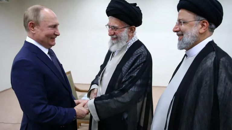 بوتين يلتقي السفير الإيراني ويوجه رسالة إلى خامنئي