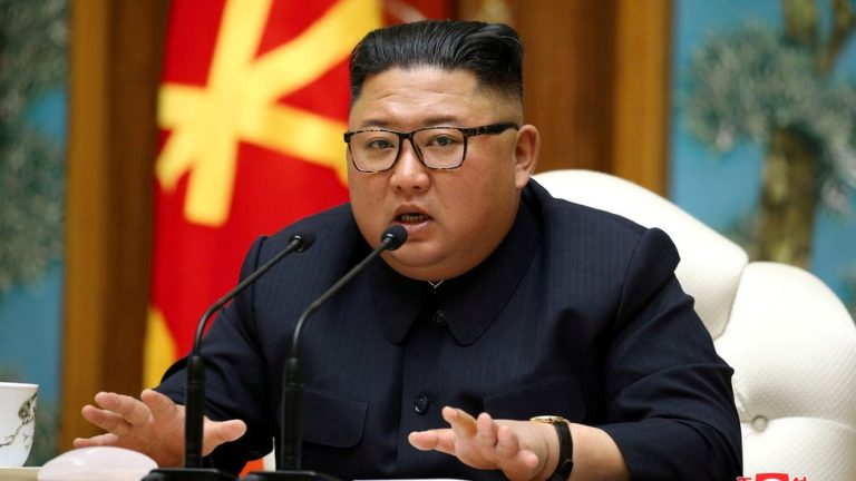 كيم جونغ أون يشيد بالزعيم الإيراني الراحل