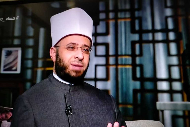 أسامة الأزهري يدعو أعضاء “تكوين” لمناظرة منفردة