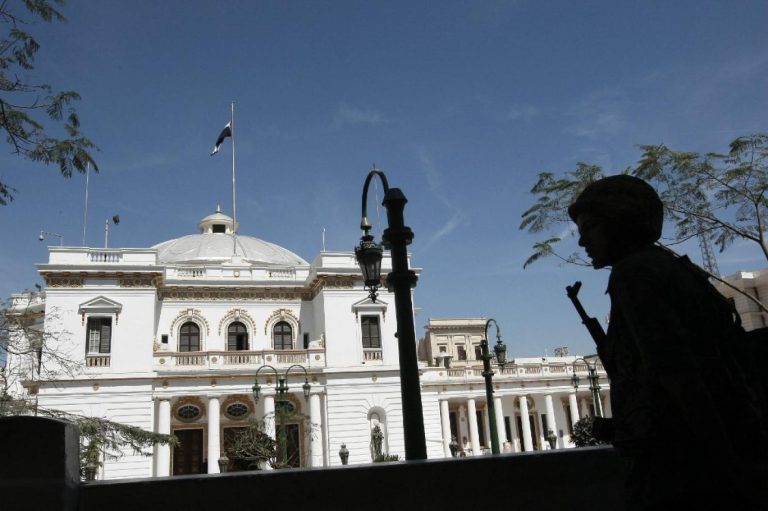 إعادة الاعتبار للمحليات في مصر.. خطوة للقضاء على المركزية