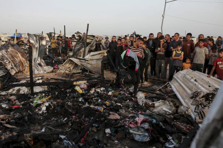 قصف إسرائيلي يطال مخيمين ومناطق أخرى في رفح