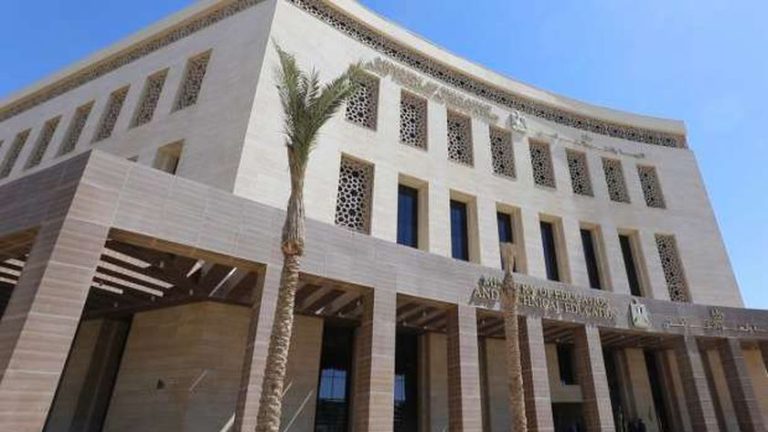 الفرصة الأخيرة: التقديم للمدارس المصرية اليابانية قبل منتصف الليل