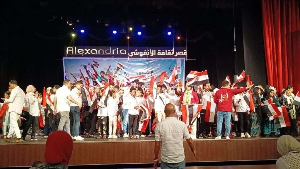 مشروع “شعب مصر” يختتم فعالياته ويعزز الوعي الثقافي بين أطفال المحافظات الحدودية
