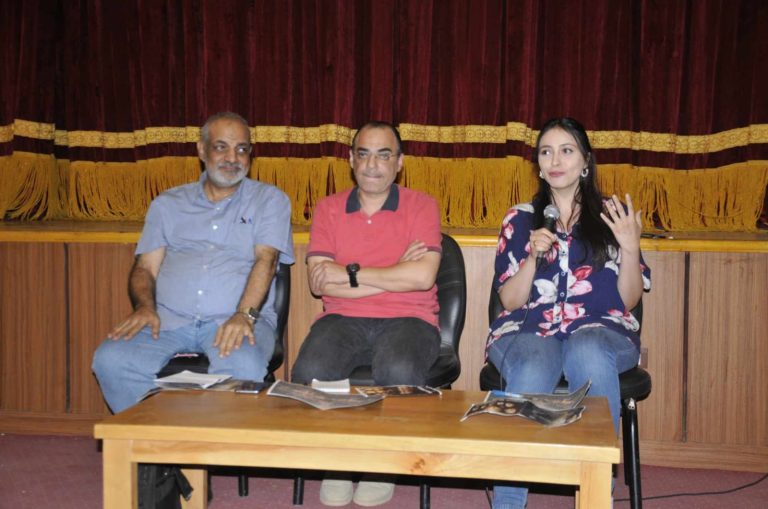 مهرجان نوادي المسرح.. فرقة دمياط الجديدة تقدم “مشعلو الحرائق” على مسرح السامر