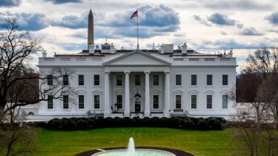 البيت الأبيض يحث إسرائيل على اتخاذ التدابير الضرورية لحماية المدنيين