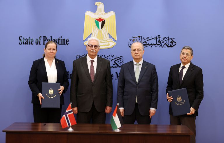 توقيع اتفاقية دعم نرويجية لقطاع الصحة الفلسطيني بقيمة 10 ملايين دولار