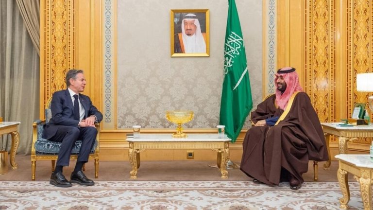 واشنطن تسعى لصفقة كبيرة مع الرياض وتترك نتنياهو يواجه خيارا صعبا
