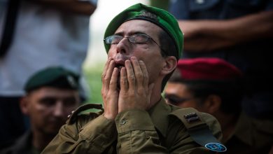 صحف إسرائيلية: أغلبية الضباط يفكرون في ترك الخدمة بعد نهاية حرب غزة