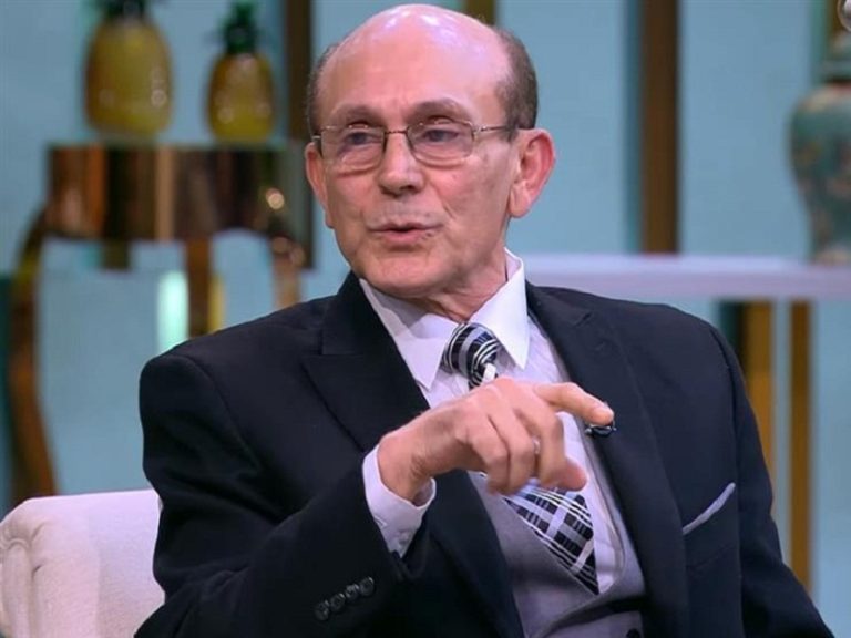 محمد صبحي: السوشيال ميديا أفرزت تافهين، وحصول الممثل على ملايين الجنيهات غير منطقي