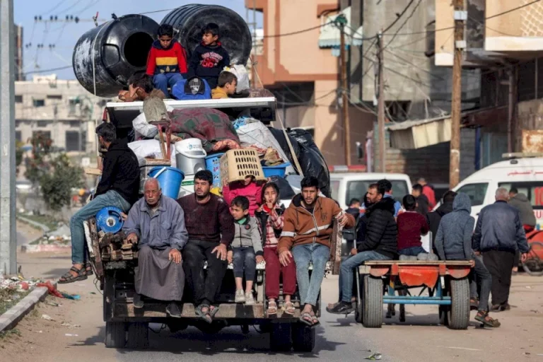 الأمم المتحدة: نزوح أكثر من 100 ألف مواطن من رفح