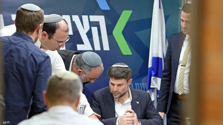 إسرائيل تنتقد الحكم الذاتي الفلسطيني وتقاطع عائدات الضرائب الفلسطينية