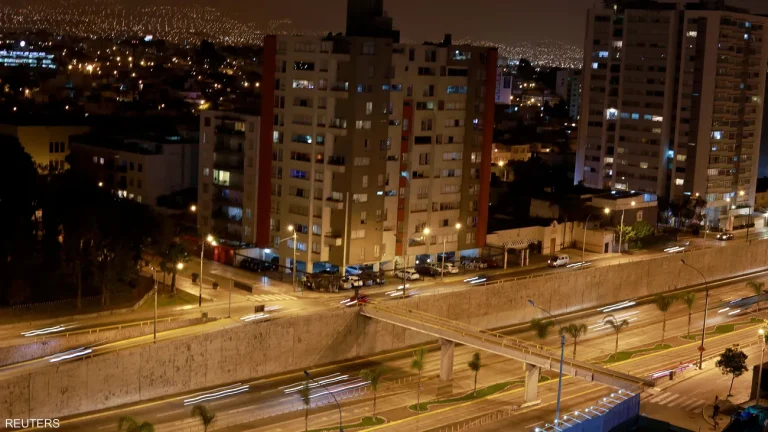 زلزال بقوة 6.3 درجات يضرب منطقة أريكيبا في بيرو