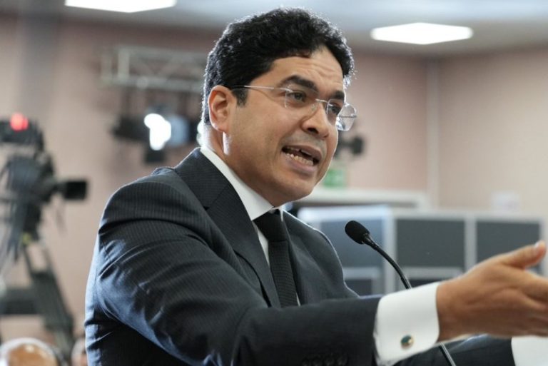 نائب برلماني: مصر تحترق وحكومة مدبولي فاشلة
