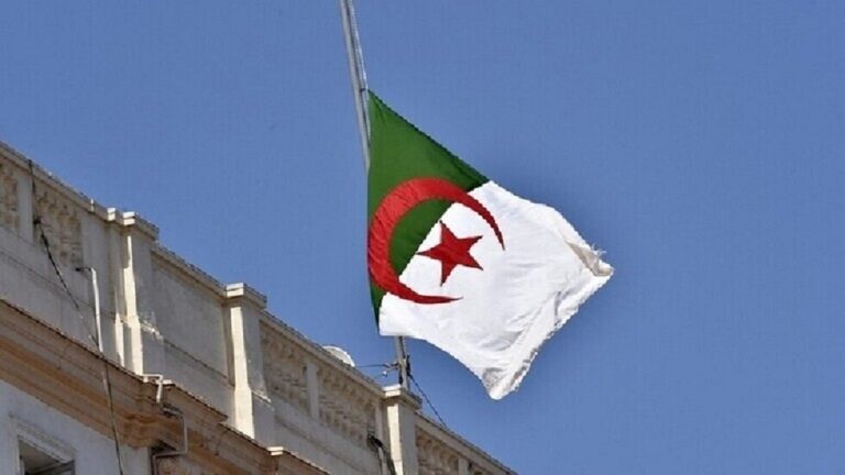 محكمة جزائرية تؤجل الحكم في قضية فساد النقل البحري إلى 10 يونيو الحالي