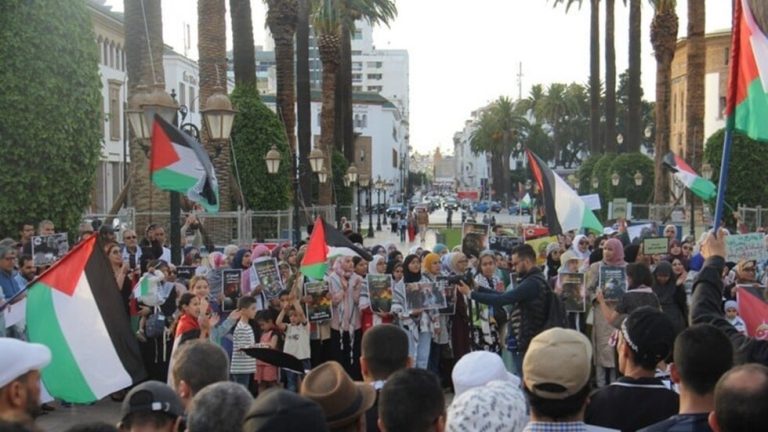 المغرب.. تظاهرة حاشدة تُندد بـ”مذابح رفح”