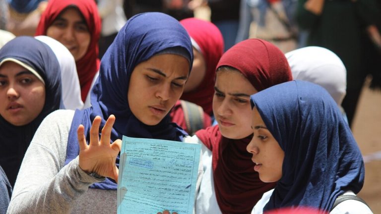 مصر..تسريب أسئلة امتحان الإحصاء يضع وزارة التعليم في أزمة