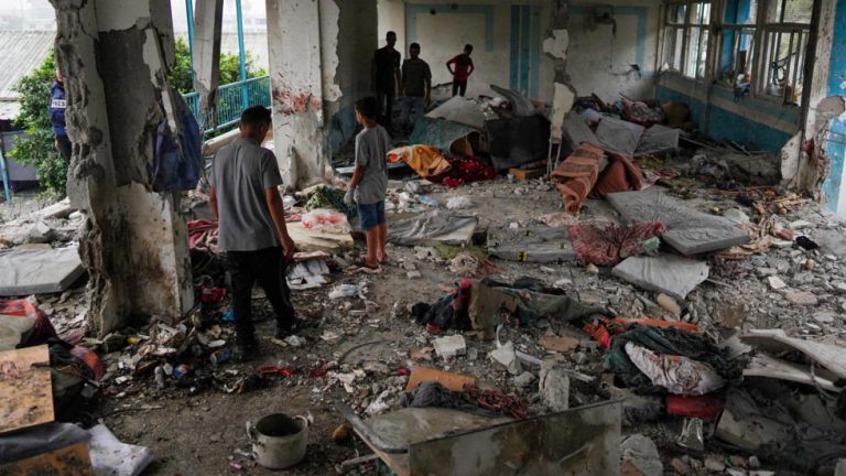 صحة غزة : ارتفاع عدد ضحايا العدوان الإسرائيلي إلى 37,232 شهيدا و85,037 مصابا