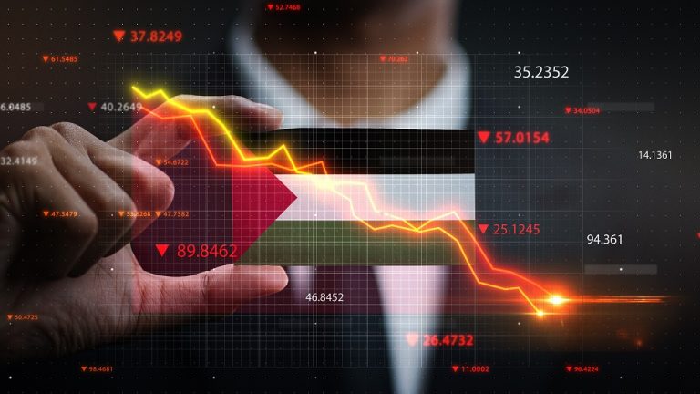 السلطة الفلسطينية تتصدى للحصار المالي الإسرائيلي عبر ضخ 50% من رواتب الموظفين العموميين