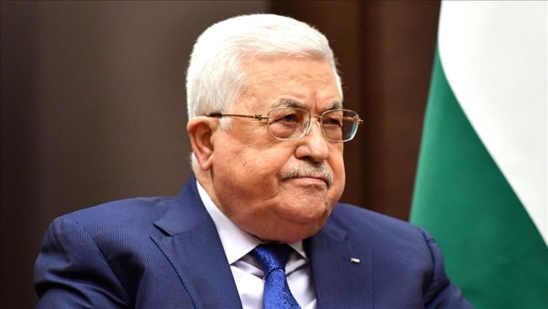 محمود عباس يُطالب بدعم برامج المساعدات الإنسانية إلى غزة