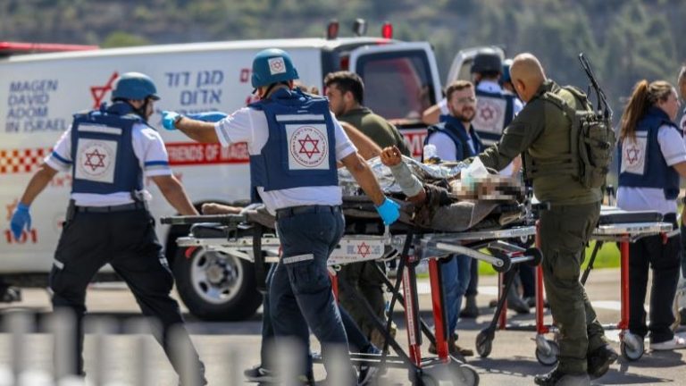 استهداف جنود الجيش الإسرائيلي بصاروخ مضاد للدروع في غزة