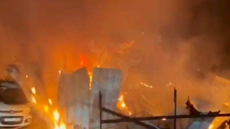 “حريق مروع يودي بحياة 35 شخصًا في منطقة المنقف بالكويت”