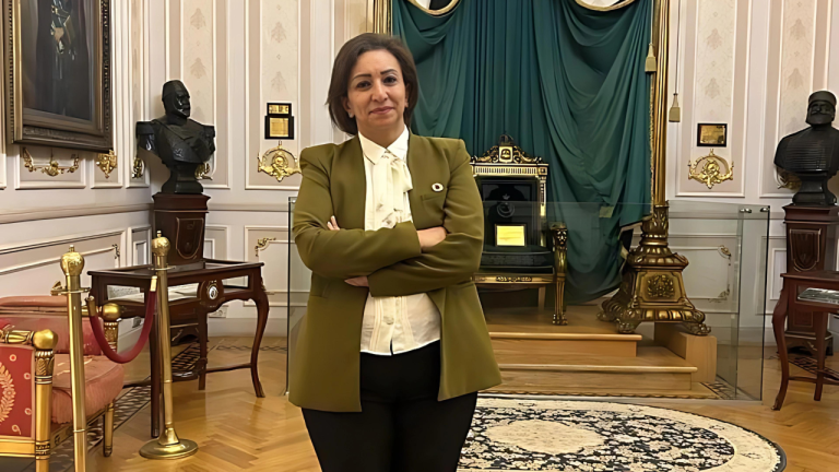 النائبة مها عبد الناصر الحكومة تُعاني من “قمة الفشل” في أزمة انقطاع الكهرباء!