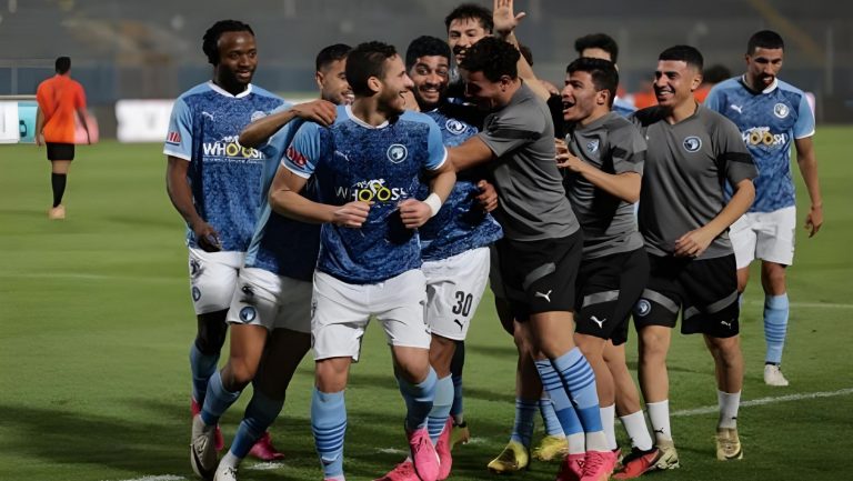 بيراميدز يقطع أمال الزمالك فب اللحاق بدوري أبطال أفريقيا بعد الفوز على سموحة