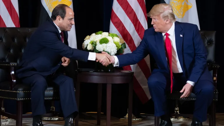 السيسي يطمئن على صحة دونالد ترامب في اتصال هاتفي