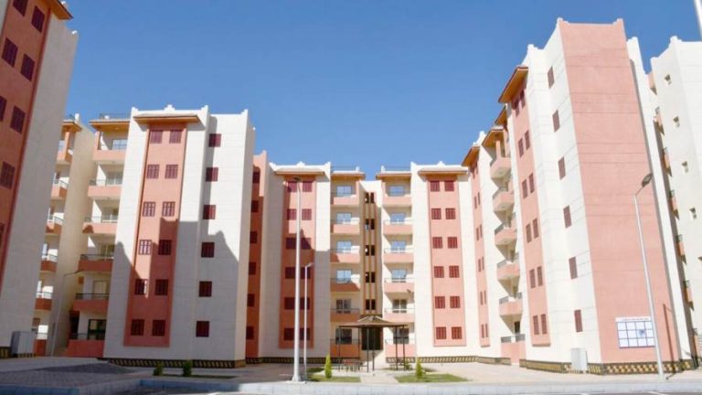 الهيئة العامة لتعاونيات البناء والإسكان تطرح وحدات سكنية بأسعار تنافسية في السويس
