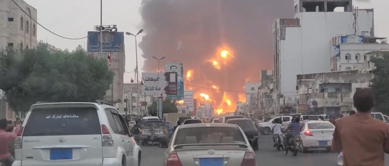 ارتفاع حصيلة قصف الاحتلال على الحديدة إلى 92 قتيلاً وجريحاً