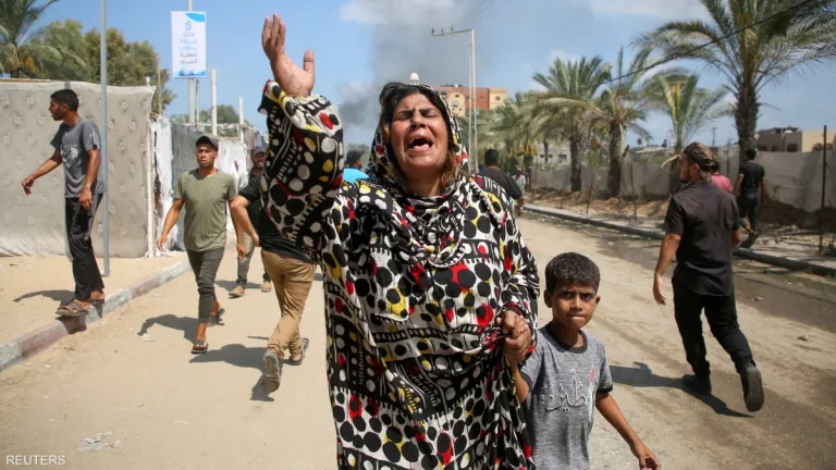 استشهاد 28 فلسطينياً في غارات إسرائيلية على مخيم النصيرات والمجاعة تتفاقم