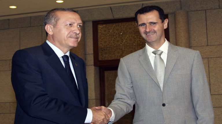صحيفة تركية: أردوغان قد يلتقي الأسد في شهر أغسطس