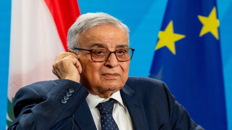 لبنان: أى هجوم من جانب إسرائيل سيؤدي إلى حرب إقليمية