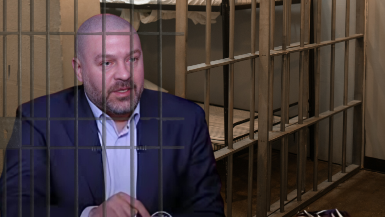 ممنوع من دخول دولة خليجية.. “بالمستندات” أحمد دياب يواجه أحكام بالسجن بتهمة السرقة
