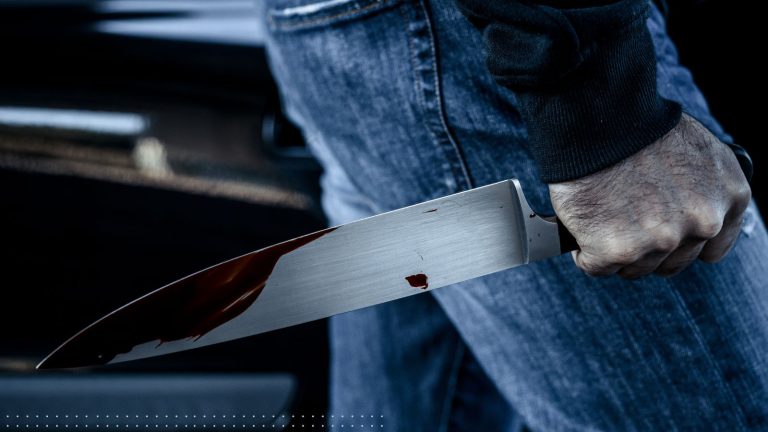 مأساة عائلية في المطرية شاب يقتل زوجة شقيقه ويصيبه بجروح خطيرة