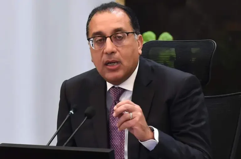 التغيير الوزاري المصري يشمل ٢٠ حقيبة وزارية وسيتم الإعلان الرسمي غدا.